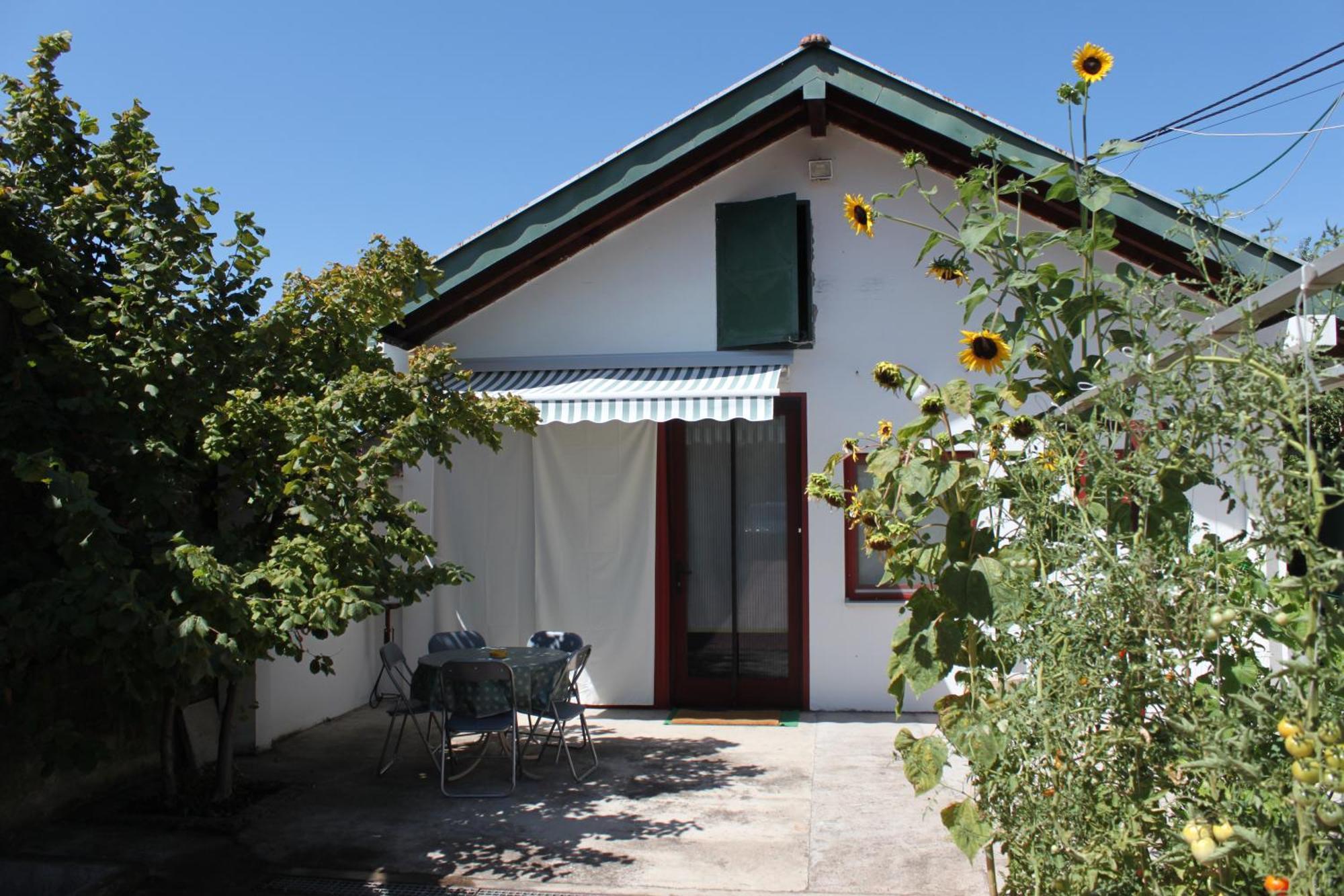 Boulevard Garden House - Free And Save Parking In The Locked Yard Ćuprija Quarto foto